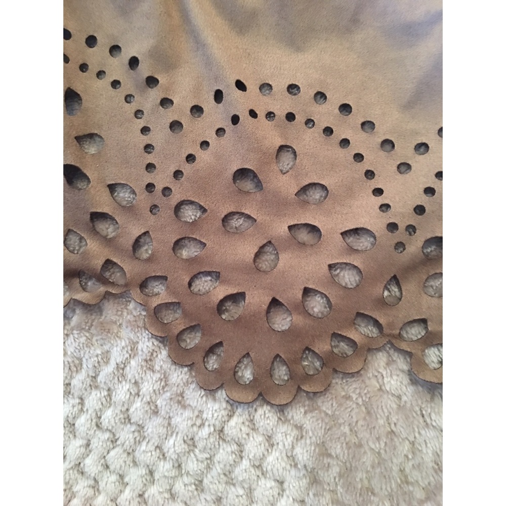 Top - Picture 3 of 5